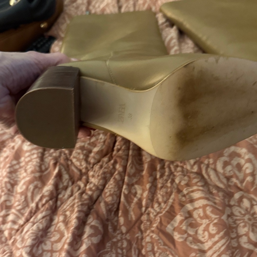 Zara Tan Heeled Boots - Picture 7 of 7